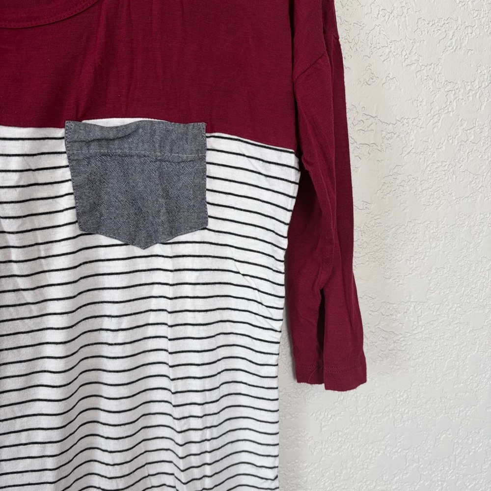 H.I.P Women's Size Small Red White Striped Pocket Scoop Neckline Tee Shirt - Picture 3 of 7